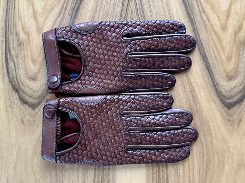 Gants tressés